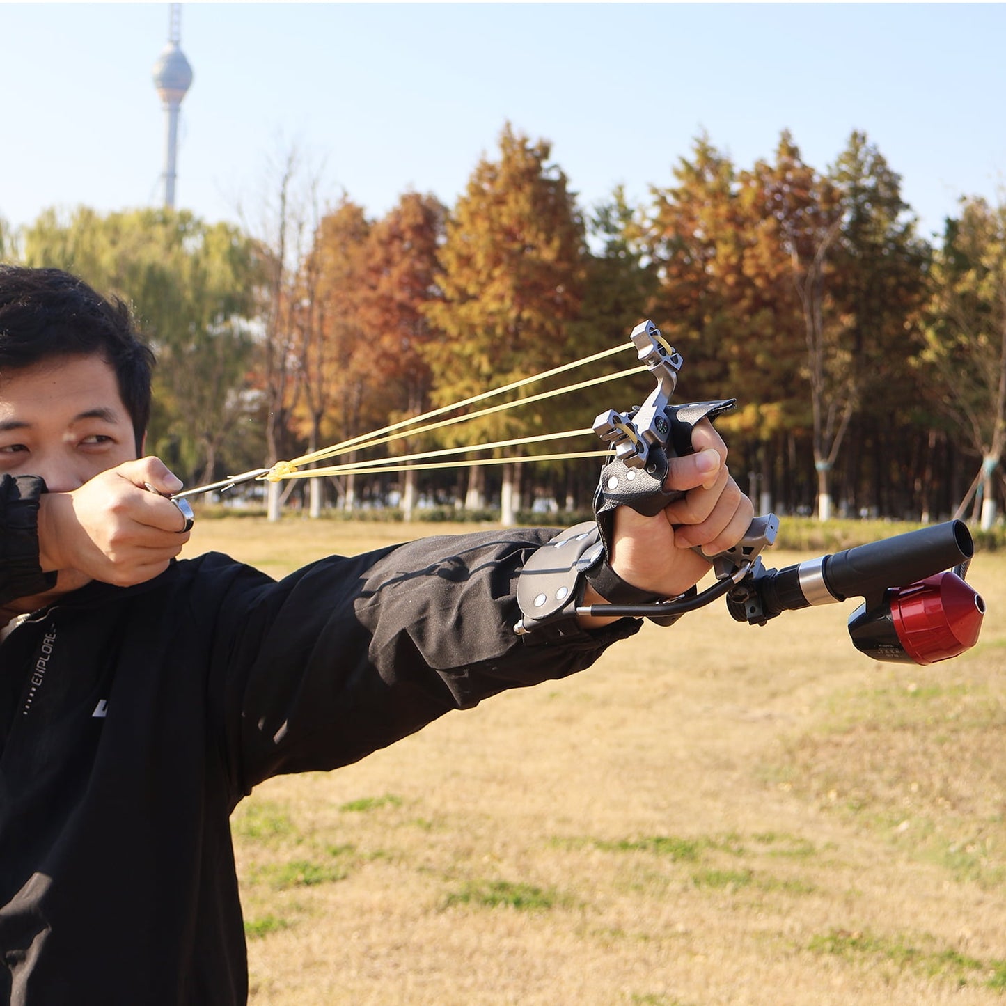 Multifunctional Shooting Fish Slingshot Powerful Catapult Hunting Bow Fishing Slingshot Kit