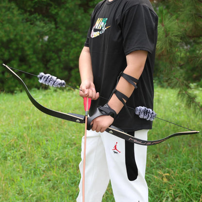 Poison Bee Hunting Bow. 40 '' Traditional Bow Is Designed for Teenagers to Train in Archery and Prepare for Archery Hunting15~25Lb